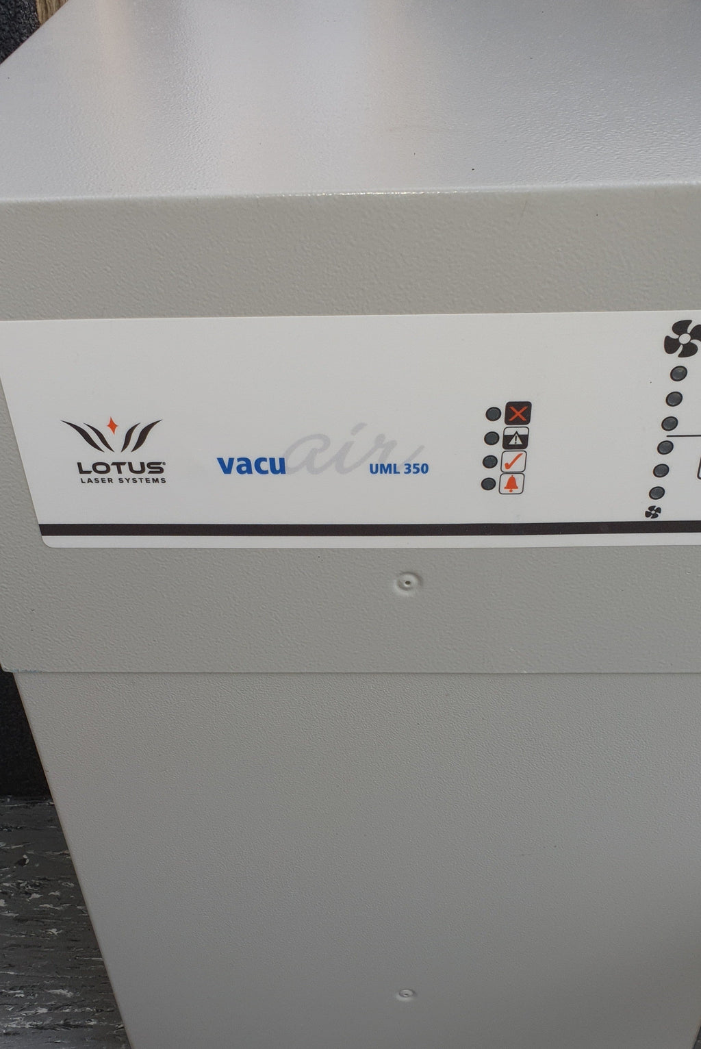 VACUAIR UML 350 Absauganlage